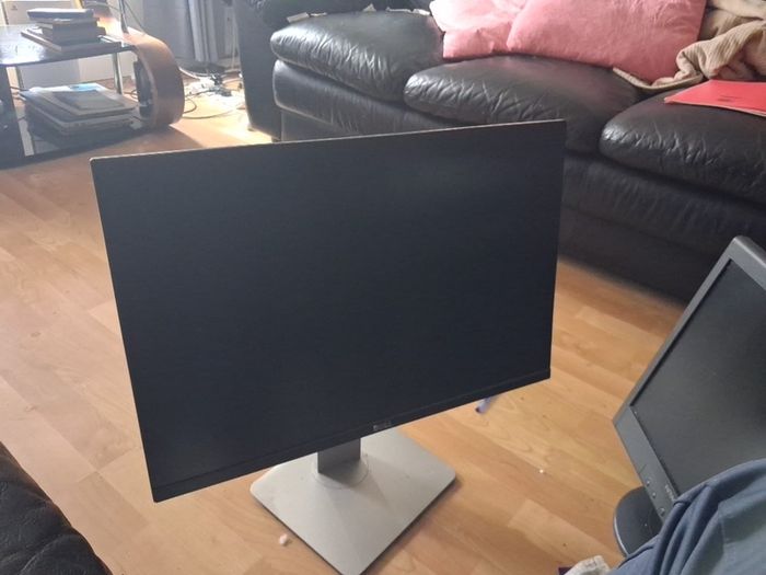 Dell 24" display