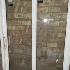 Sliding Door