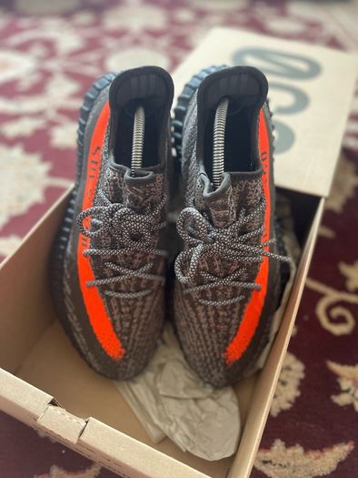 Adidas Yeezy Boost 350 V2 Carbon Beluga