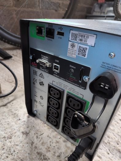 Ups. Apc1500