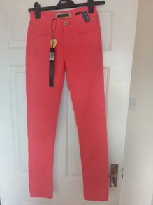 BNWT River Island red skinny leg jeans size UK6R EU32 Postage included