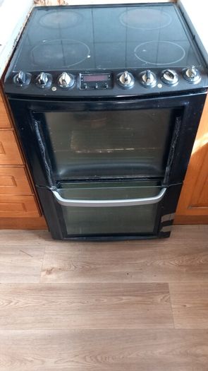 Electric cookers