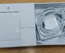 Genuine Apple 85W MagSafe Charger