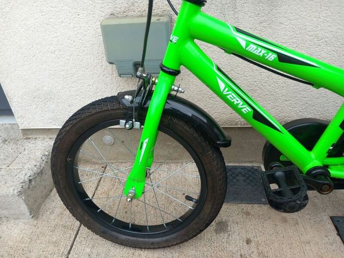 Kids vibrant bike size 16 inch wheels