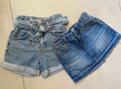 Skirt and shorts size 5-6 years old like new