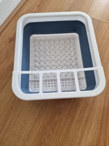 Dish drainer
