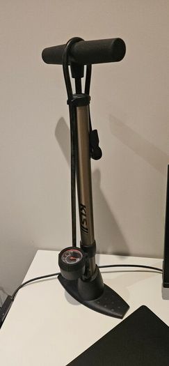 bike pump