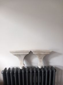 2 Decorstive Wall Shelves