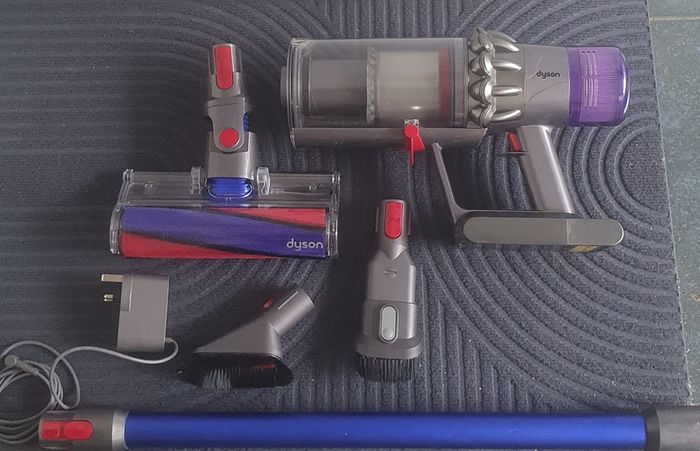 Dyson V11 for the Hard Floors