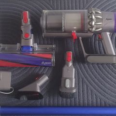 Dyson V11 for the Hard Floors