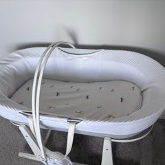 Shnuggle basket