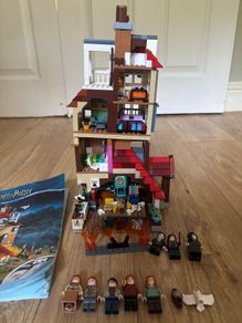 Lego Harry Potter Attack On The Burrow 75980