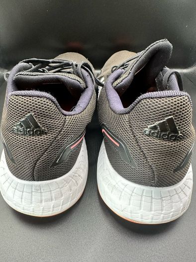 Adidas Trainers UK 9