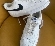 Nike Men's size 8