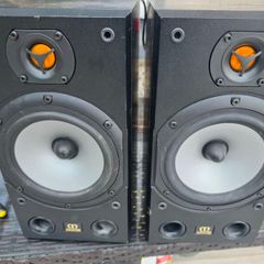 Monitor audio