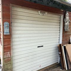 Roller garage door Electric.