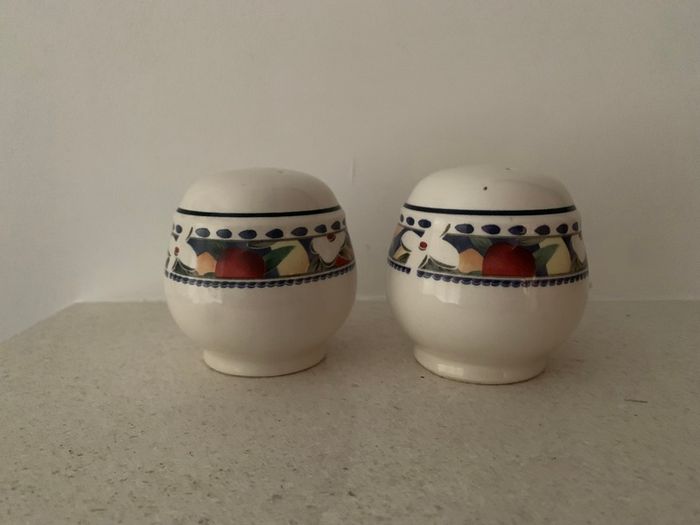 Noritake Salt & Pepper Shakers