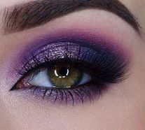 Purple Makeup Palette - excellent for parties + matching lip colours available!