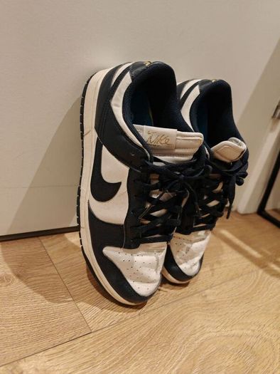 Nike Dunk Low