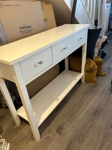 console table