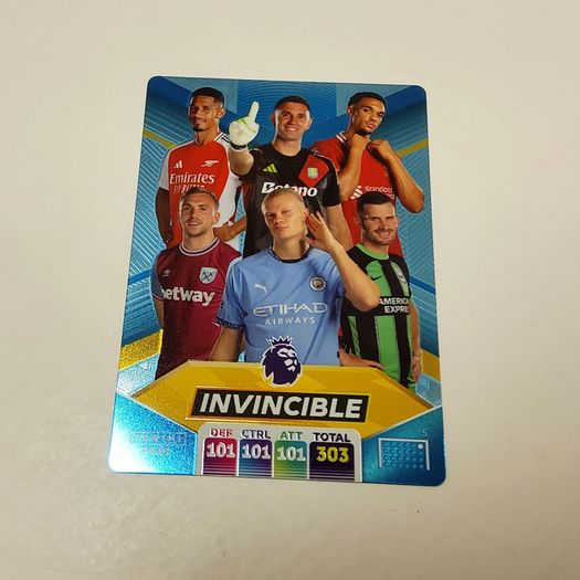 INVINCIBLE SAPPHIRE - NR.5  Panini English Premier League 2024-2025 Adrenalyn XL