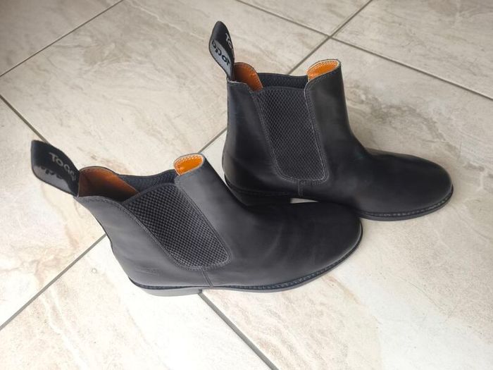 Horse riding boots - size 5 ToggiOttowa handmade leather jodhpur boot