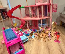 Barbie Dreamhouse And Huge Accessory Bundle