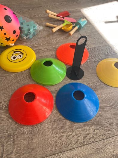 Free Mixed Toys