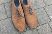 mans shoes