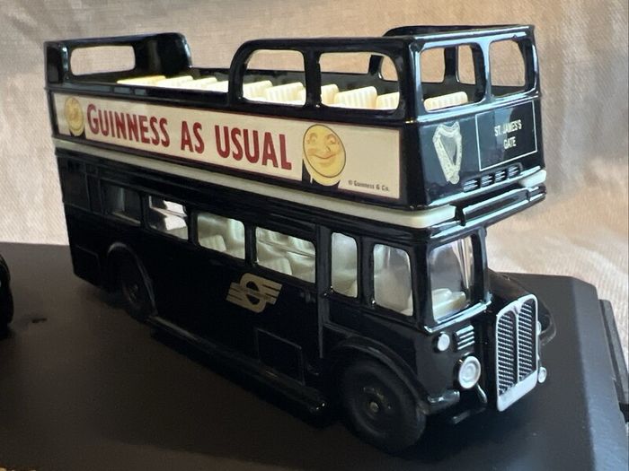 Guinness Routemaster, diecast Dublin Bus