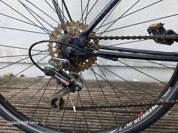 Step-through hybrid / city bike