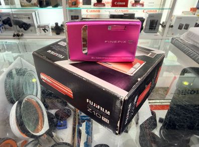 Fujilfim FinePix Z10 fd Camera