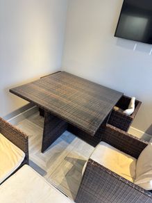 Outdoor table & chairs Cube set