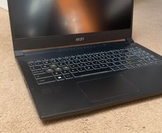 Gaming Laptop MSI Katana B15VFK