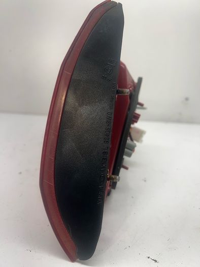 Kia Sportage Mk3 2011 Rear Tail Light On Tailgate Passenger Side 92405-3w0 A2l16b3s