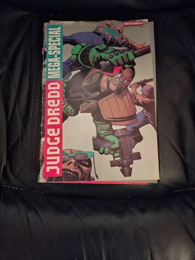 Judge Dredd Magazines 1990s, Bundle of 15