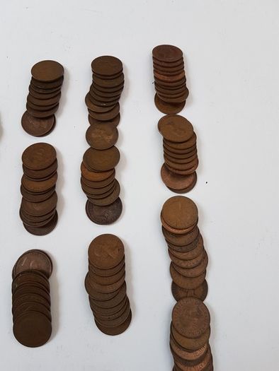 164 x Vintage Half Penny British Coins