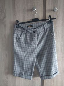 Savi shorts with pockets size small