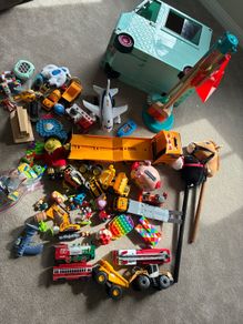 toys