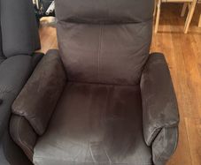 Reclining sofa