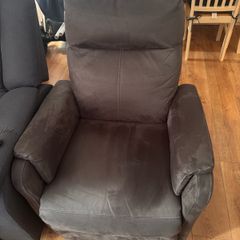 Reclining sofa