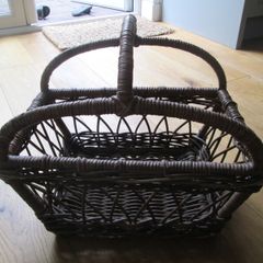 Wicker basket
