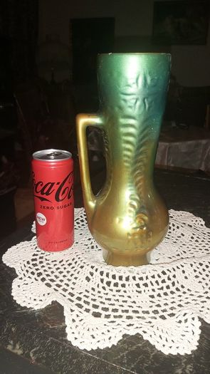 Large and precious antique eozin vase