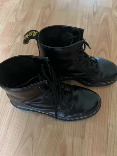 Dr Martins