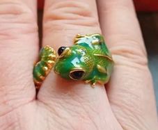 Ring