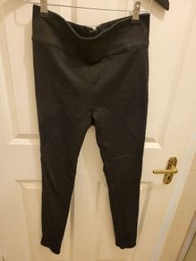 womens jeans/jeggings black Size large 32"
