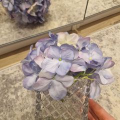 Artificial flower