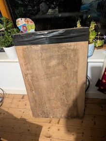 wallpaper table