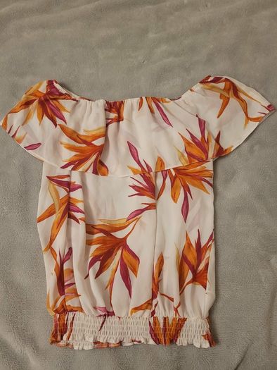 Bundle of women clothes size 12(40)