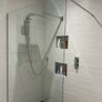 shower screen Image 3